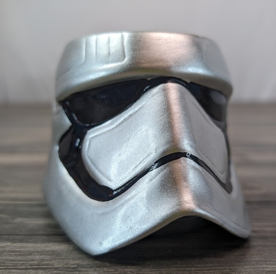 Zak! Mandalorian Coffee Mug Star Wars Silver Ceramic 12 FL Oz Lucas