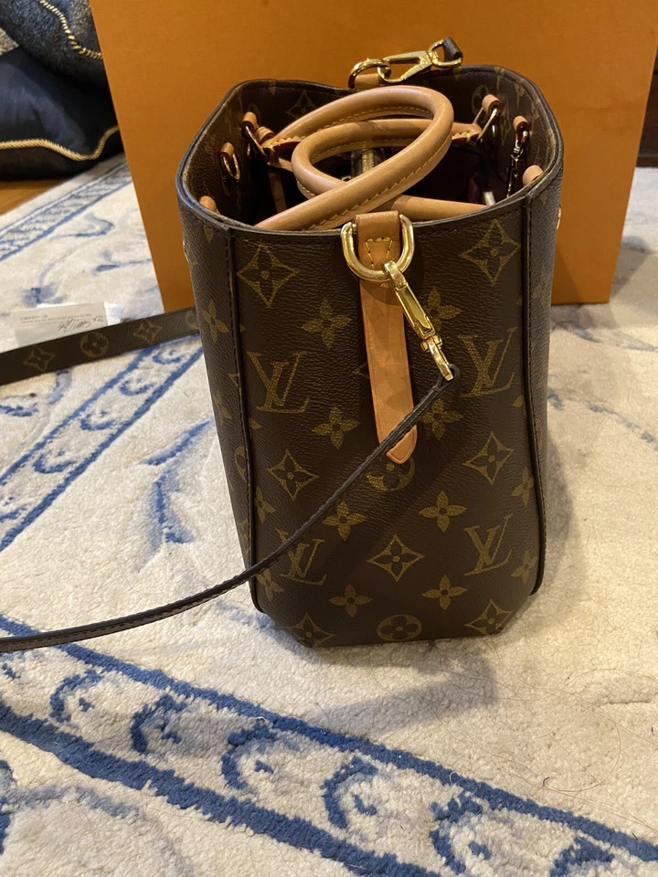 louis-vuitton montaigne bb Foto 4 de 4
