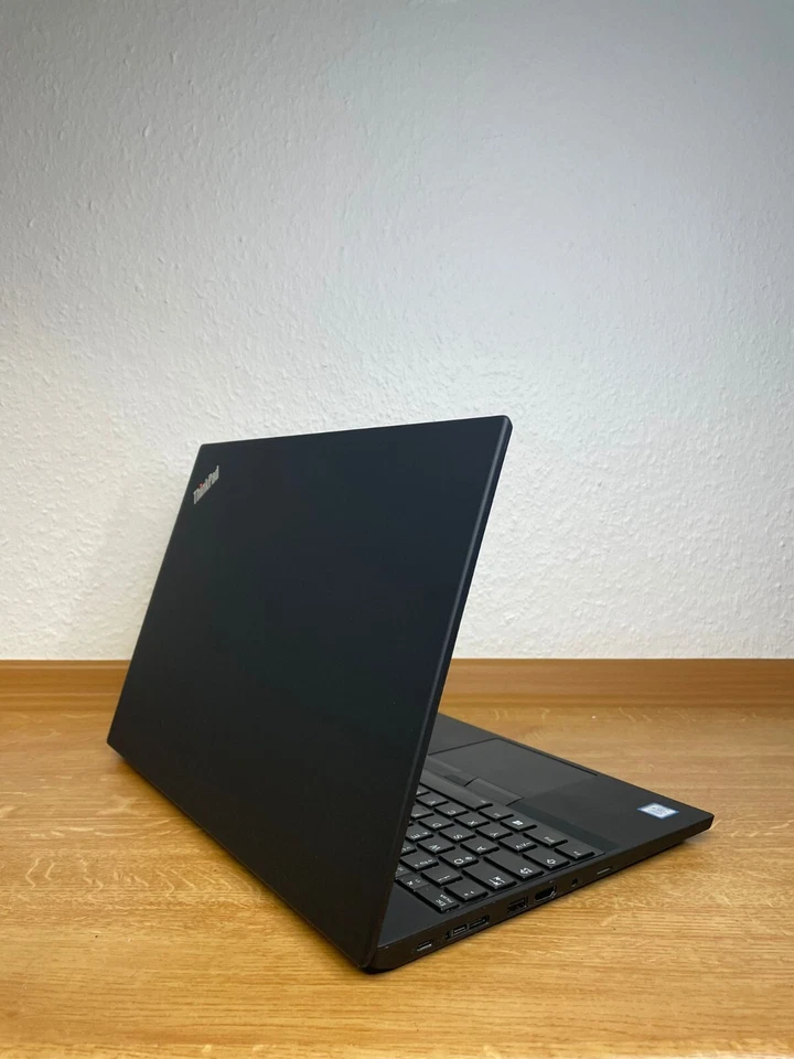 Lenovo ThinkPad T560 INTEL i5-6300U 3,0GHz 8GB 512SSD 15,6FHD 1920x1080 TOCHSCR. - Bild 4 von 4