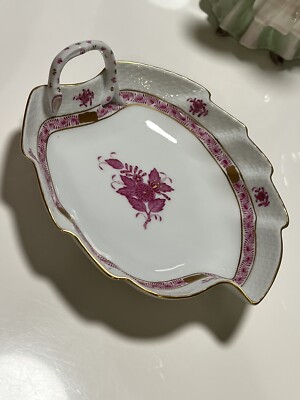 Herend Hungary Leaf Dish