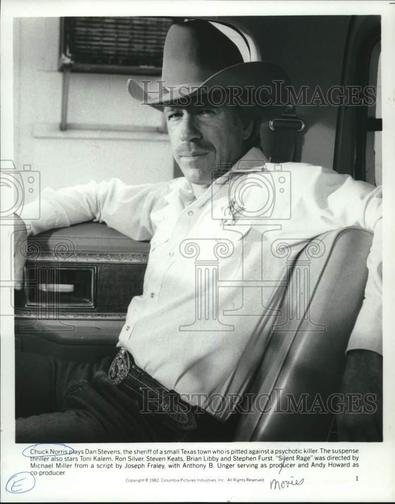 1982 Press Photo Chuck Norris starring in 