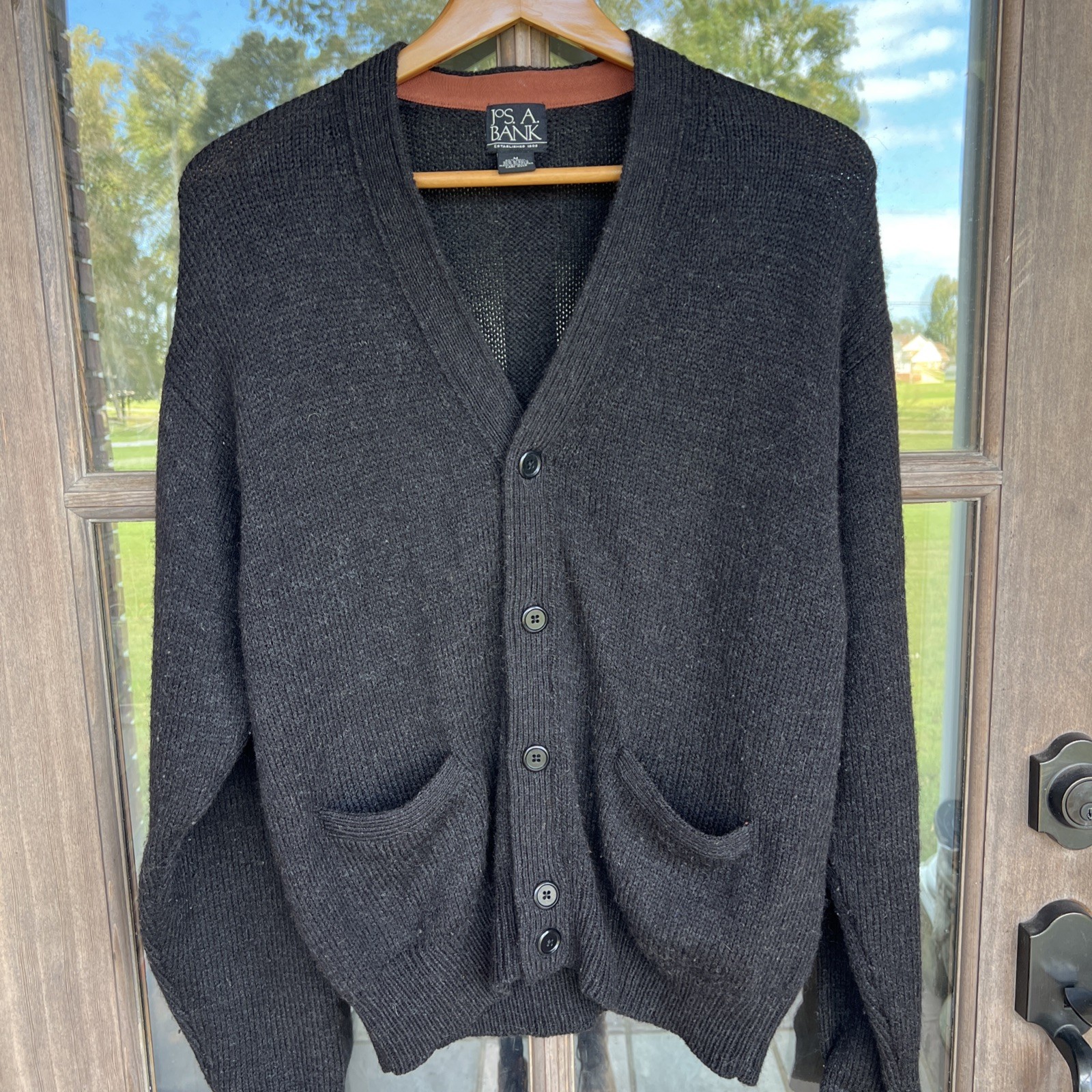 Jos A Banks Men’s Cardigan Sweater Size Medium Merino Wool Blend Black Pockets