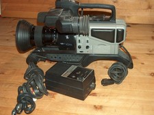 Panasonic  CCD-Videokamera F15, 12fach-Teleobjektiv, Netzteil, gut erh., v. Fkt