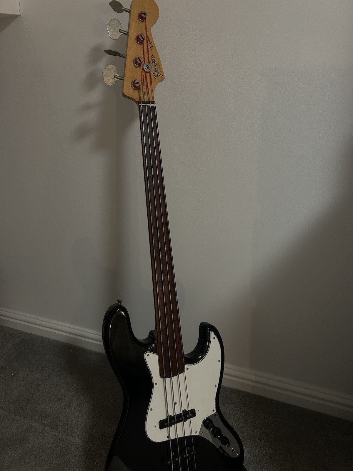 Fender Japan Fretless Jazz Bass 1980??s  MIJ Black, Unlined, All Original + Case