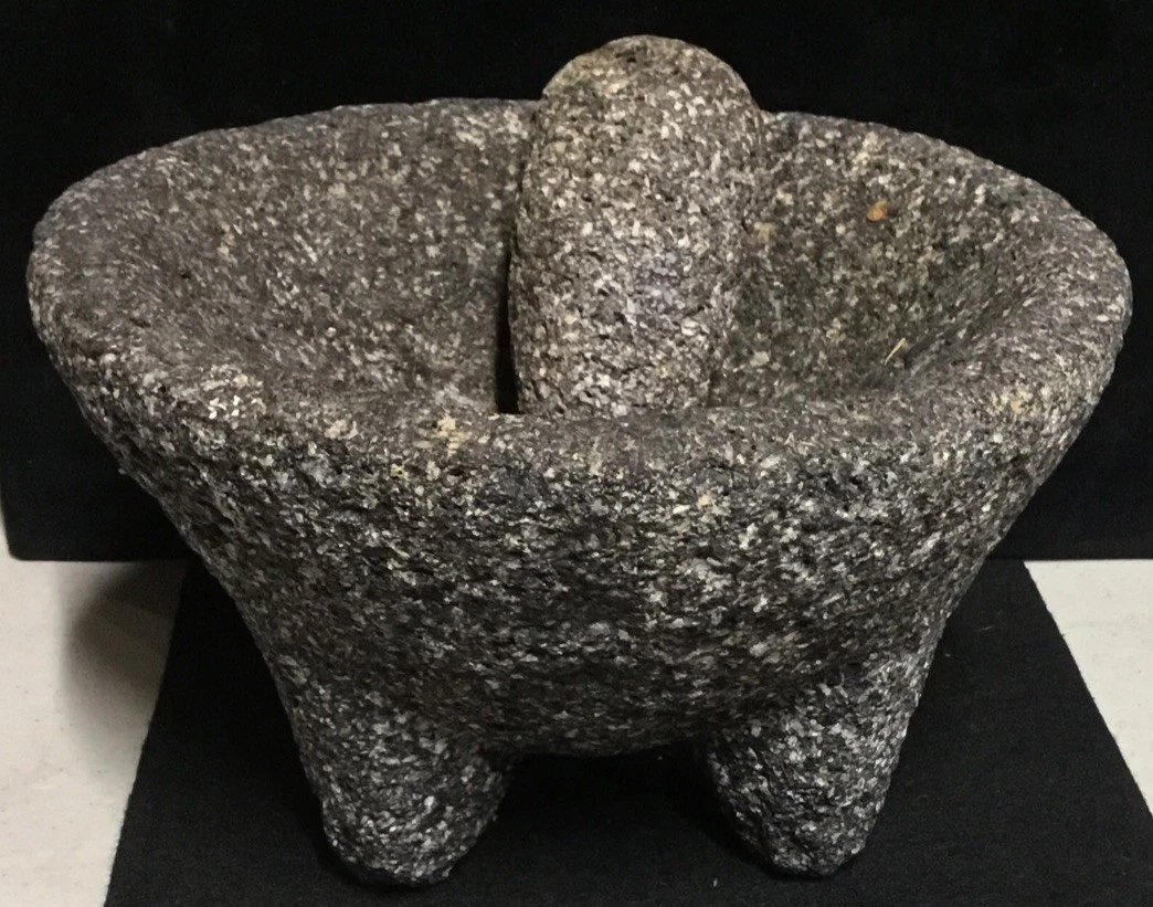 Primitive Stone MORTAR AND PESTLE Volcanic Rock Mexican Molcajete 9”x6”
Opens in a new window or tab