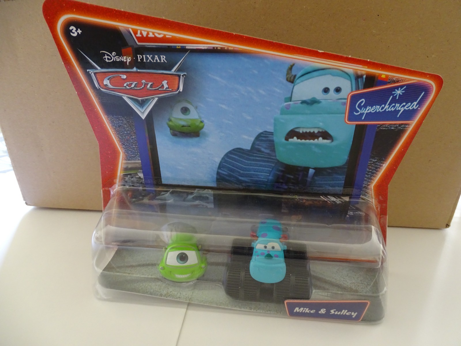 Pack véhicules Mike et Sulley Disney Pixar scènes du film pour compléter votre collection