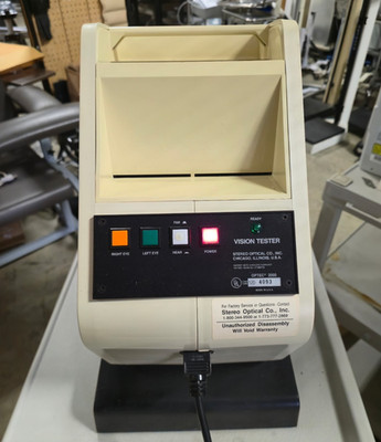 Stereo Optical Co Optec 2000 Vision Tester