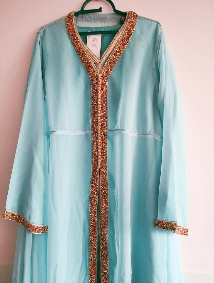 Takschita - Bild 3 von 4