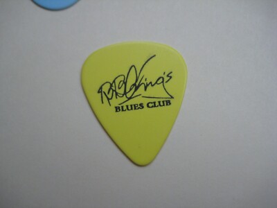 B.B. BB King King's Yellow Blues Club Logo Guitar Pick Rare