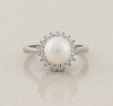 Sterling Silver Freshwater Pearl and Cubic Zirconia Halo Ring Size 7