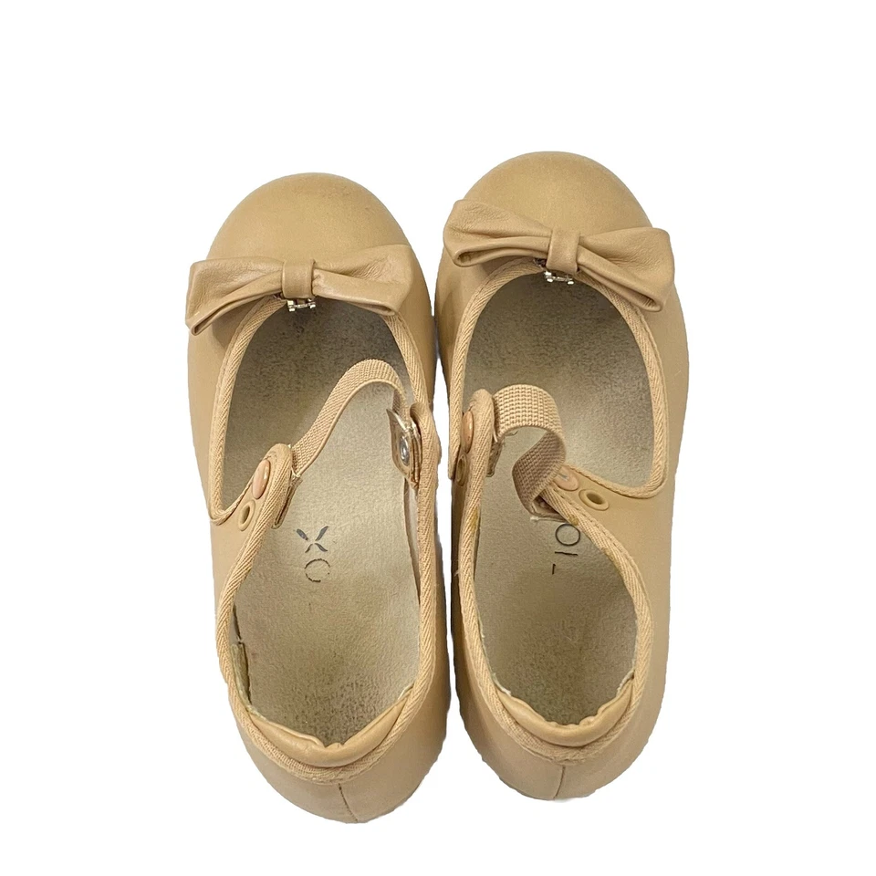 Capezio Little Kid/Big Kid Mary Jane Tap Shoe size 13 Beige Bows 356C CAR - Image 2 of 4