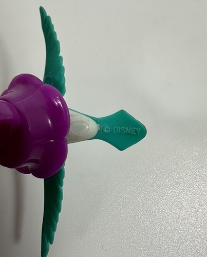 Vintage Disney 90's Pocahontas Hummingbird 'FLIT' Ring Toy - RARE! - Picture 4 of 4