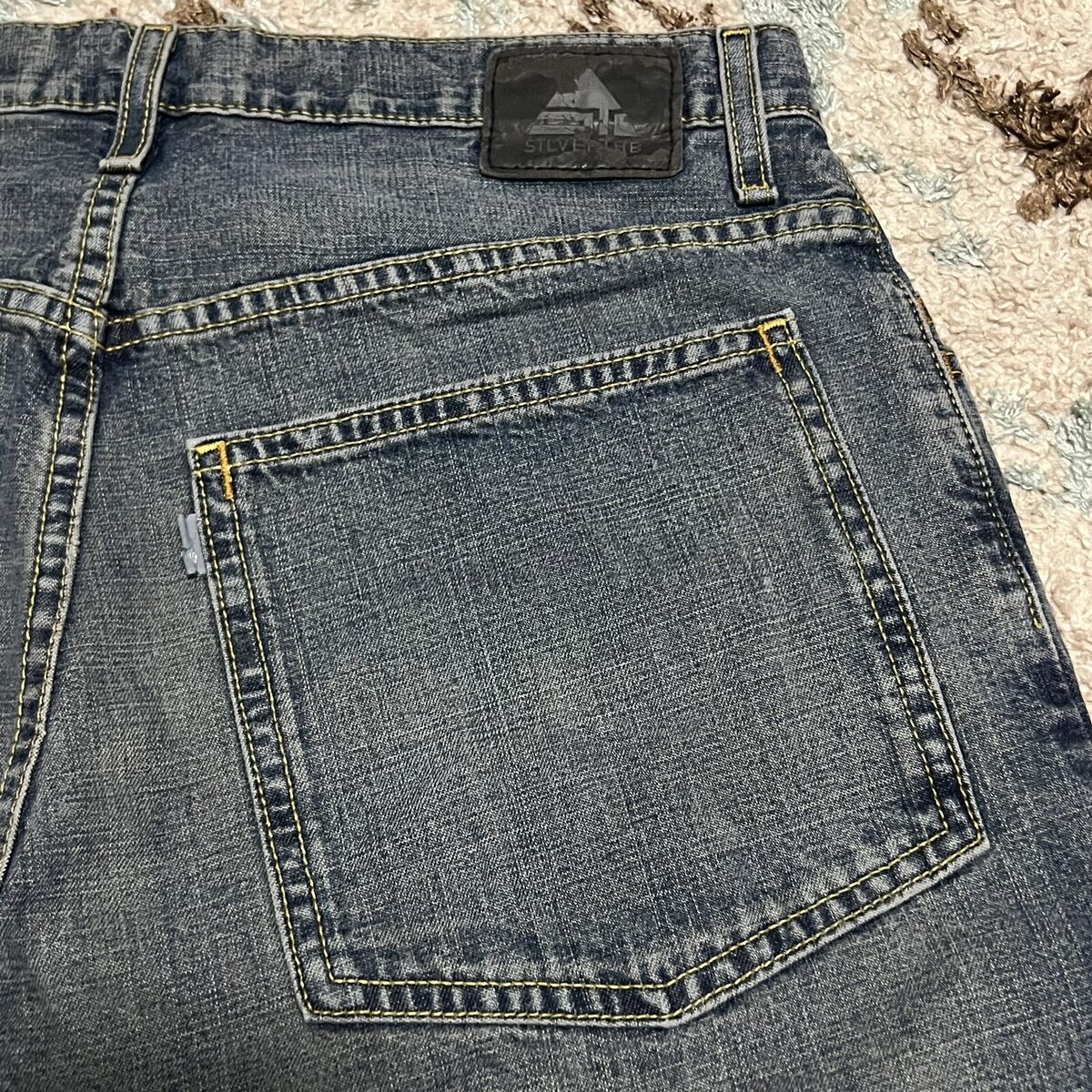 Vintage Levi's Silvertab Relaxed Fit Jeans Size 33x30 Y2K Vintage Levi's Silvertab Relaxed Fit Jeans Size 33x30 Y2K