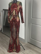 Gorgeous party gown for women perfect for weddings, Christmas party, prom, etc. 