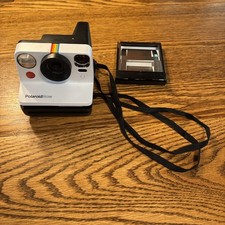 polaroid now i-type instant camera
