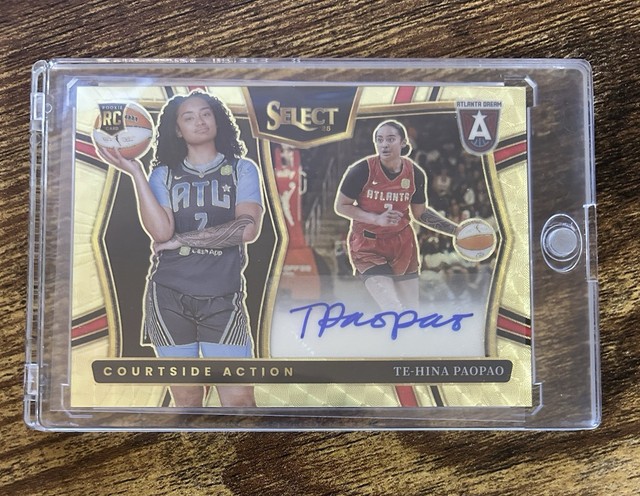 2025 Select Te-Hina Paopao RC Courtside Action Autograph 1/1 Gold Vinyl