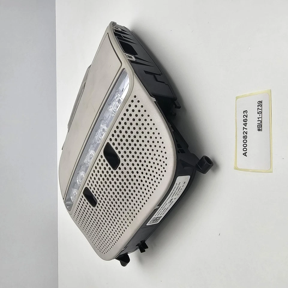 Mercedes-Benz GLC300 2018 unidad de control de techo luz interior A0008274623 Foto 3 de 4