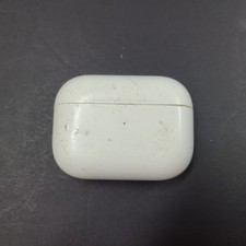 Apple Airpods Pro 1st Gen. Complete Set Original Apple A2190 2084 A2083 SCUFFS