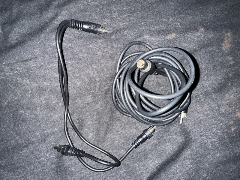Amiga 500/plus Modulator  Rf Lead And Audio Leads Only  Tested Working