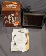 Vintage COASTAR Deluxe Darkroom Safe Light with Filter 5x7 Made In Taiwan