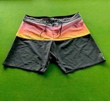 Billabong Boardies Black and Red Board Shorts Bottoms Size 36 Men's Surf Swim
