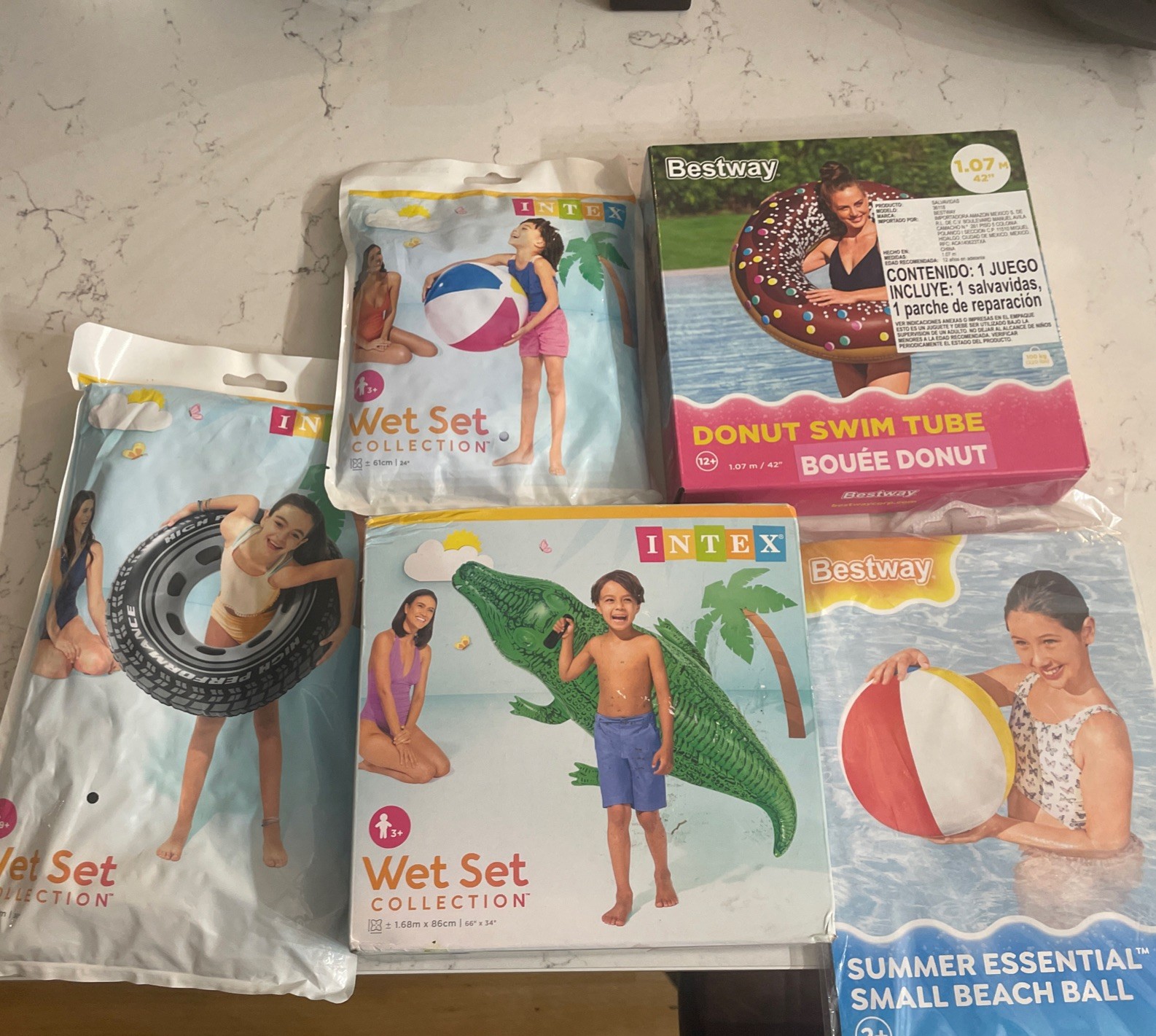 Lote de 5 Nuevas Alfombrillas Intex Inflables Donut Ball Cocodrilo