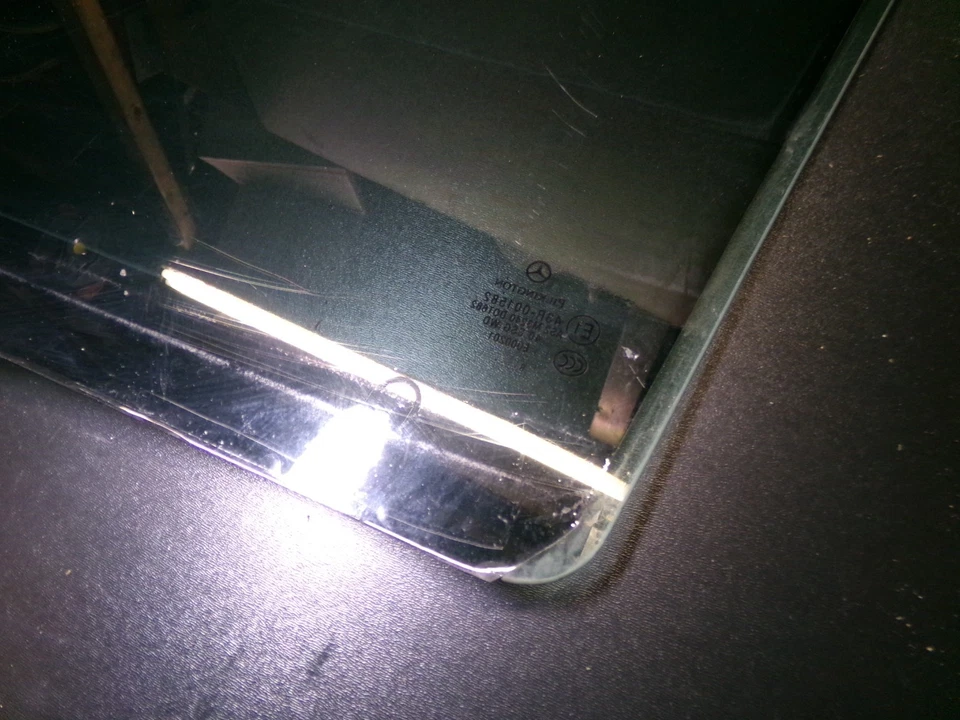 Cristal ventana puerta trasera derecha 43R-001582 08-15 mercedes-benz w204 c300 c250 c350 Foto 3 de 4