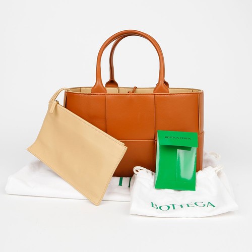 Bottega Veneta Arco Small Tote Bag 652867 154772536