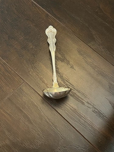 Chas J Dale XII Gravy Ladle Silverplated - Picture 4 of 5