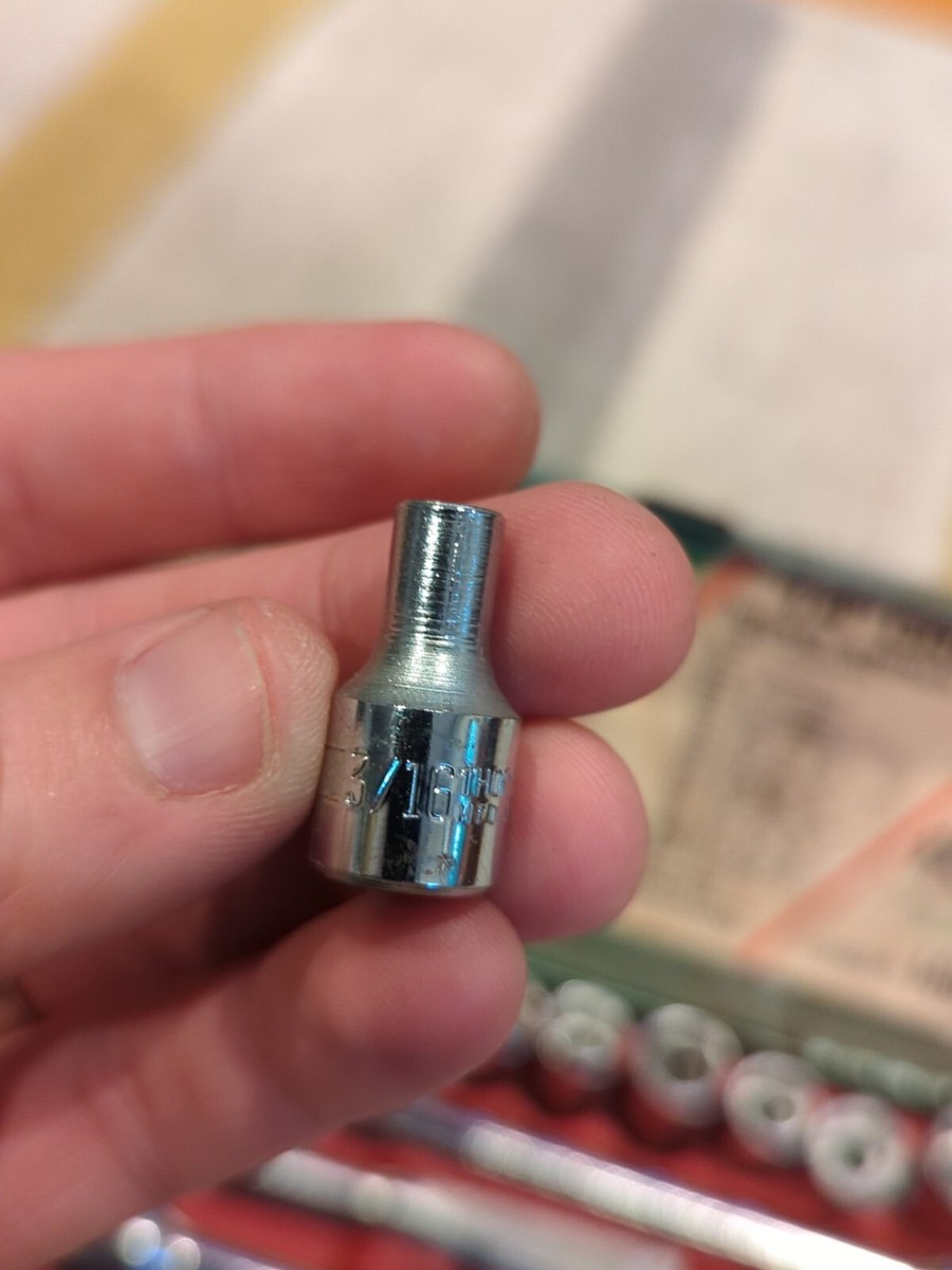 vintage an・an no.16 Harley Davidson Motorcycle Softail Rigid Sideplate Hardware