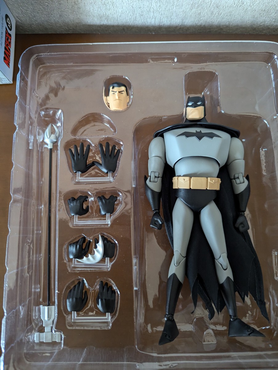 Medicom Toy MAFEX 137 The New Batman Adventures Batman Figure - No