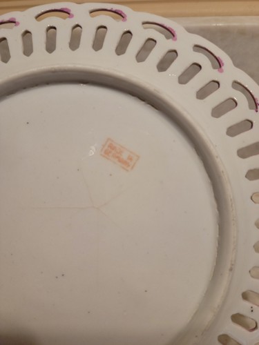 Reticulated Porcelain Plate Trinket Dish Lattice Fruit Motif - Picture 4 of 5