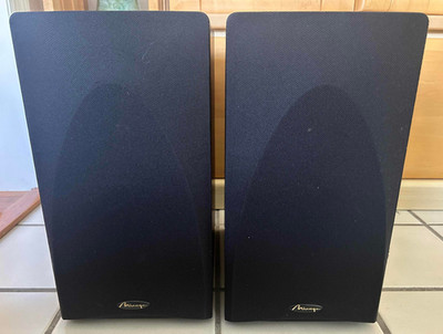 Mirage FRx-3B-1 Bookshelf Speakers - Excellent Condition