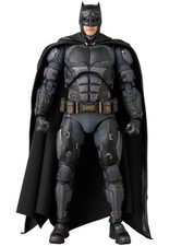 MAFEX BATMAN TACTICAL SUIT ZACK SNYDER S JUSTICE LEAGUE Ver. No.272 Medicom Toy