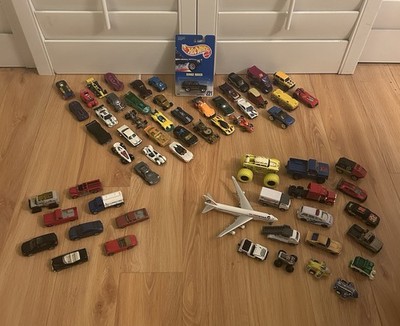 Hot Wheels Bundle 63 Pieces Total, Inlcudes Some Matchbox And Other Makers Also
