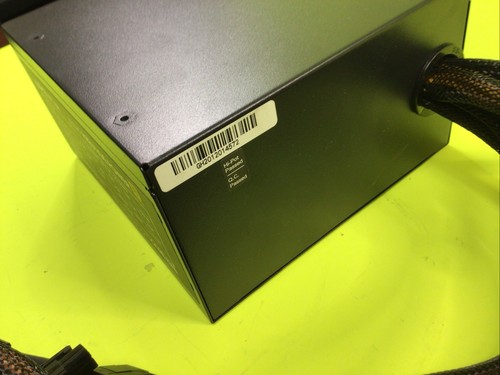 Apevia Prestige Series ATX-PR600W 600W 80 PLUS Gold ATX12V Power Supply - Afbeelding 4 van 6