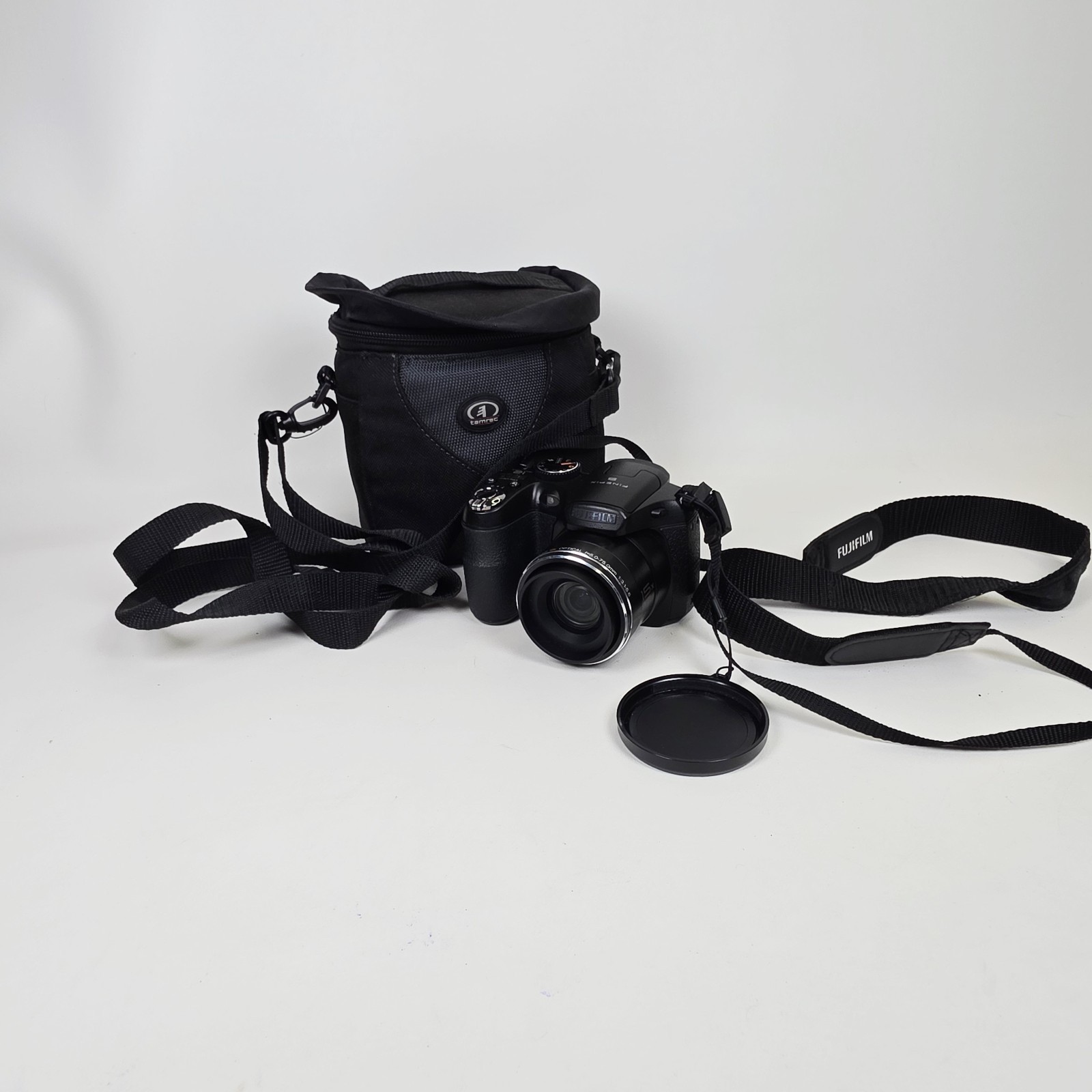 Fujifilm FinePix S1730 12.2MP Bridge Camera 15x Optical Zoom Working