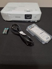 2 HDMI Epson Projector 4000 lumens EX3290 3-Chip 3LCD WXGA