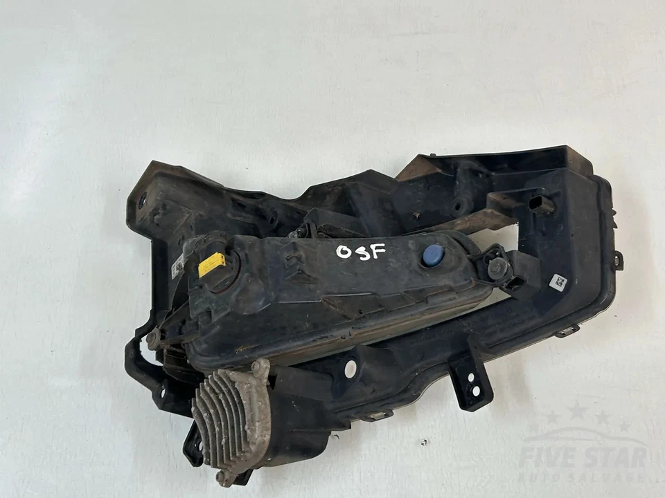 Ford Mondeo Front Fog Light Right 2018 Hatchback 4/5dr DS7J-13D272-AD (14-24) - Изображение 4 из 4