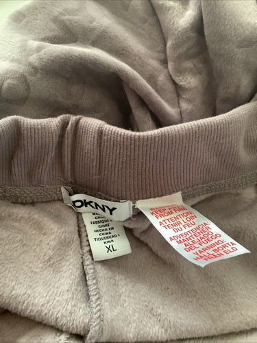 DKNY Womens 2 Piece Lounge Set Size L Top - XL Bottoms - Picture 5 of 6