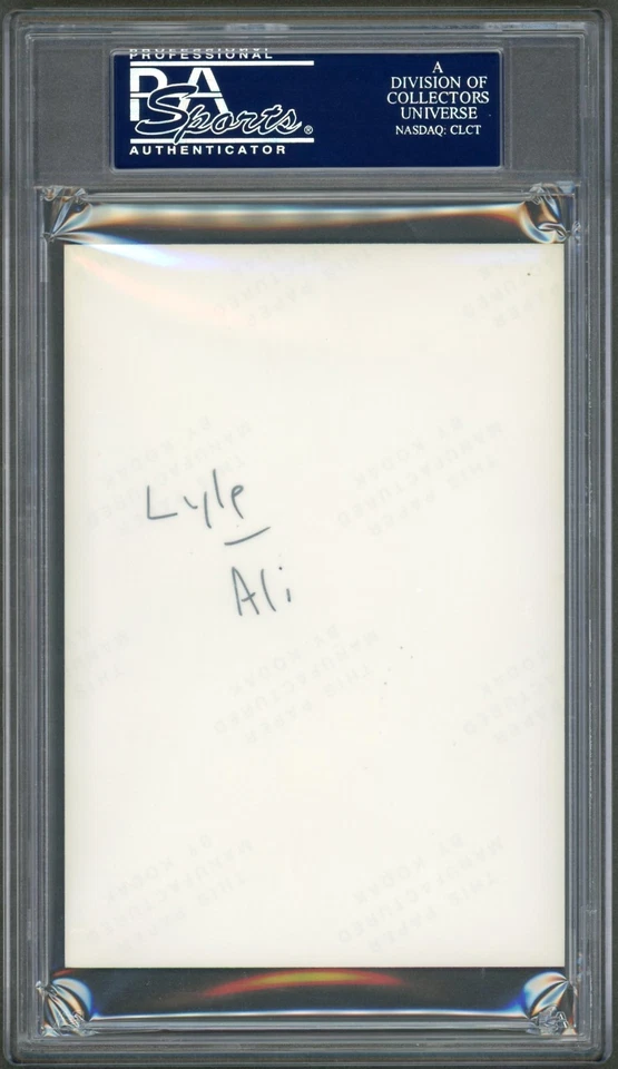 Muhammad Ali SIGNED Boxing Photo w/ King of Boxing Inscription PSA Authentic - Image 2 of 2