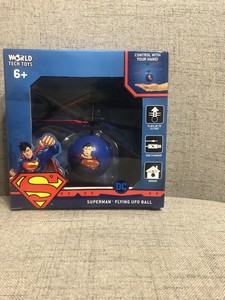 superman flying ufo ball