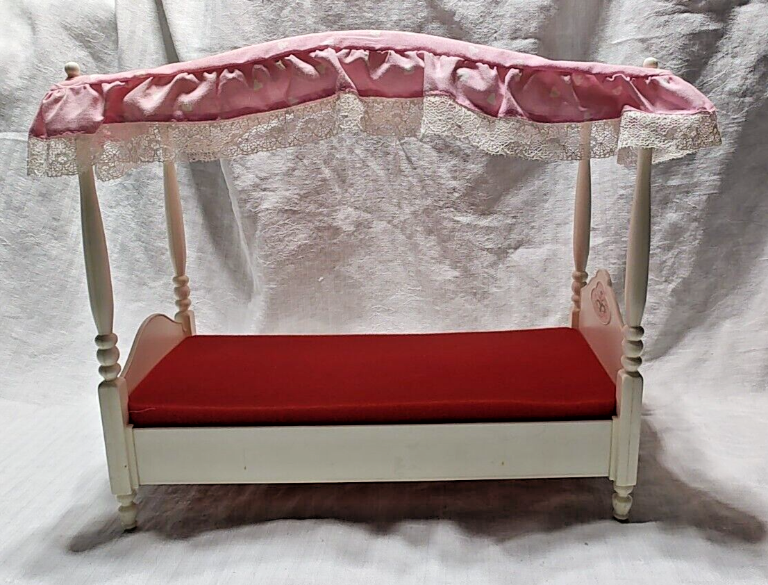 Vintage 1982 Barbie Dream House Canopy Bed with foam mattress and Canopy cover