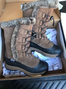 baffin women's chloe winter boot