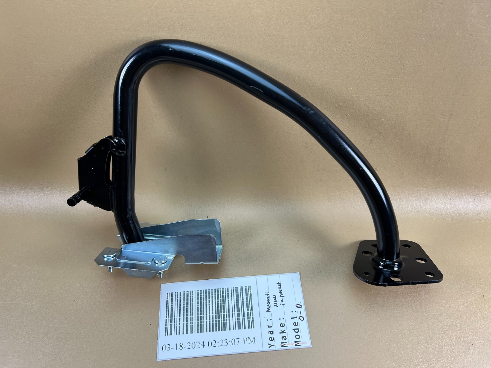 NEW 2014-2020 MASERATI QUATTROPORTE REAR RIGHT TRUNK LID HINGE OEM 670001882