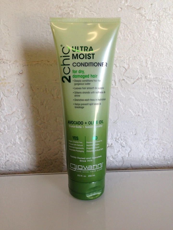 Champú y acondicionador Giovanni 2Chic Ultra Moist, aguacate y aceite de oliva, 8,5 fl oz Foto 3 de 4