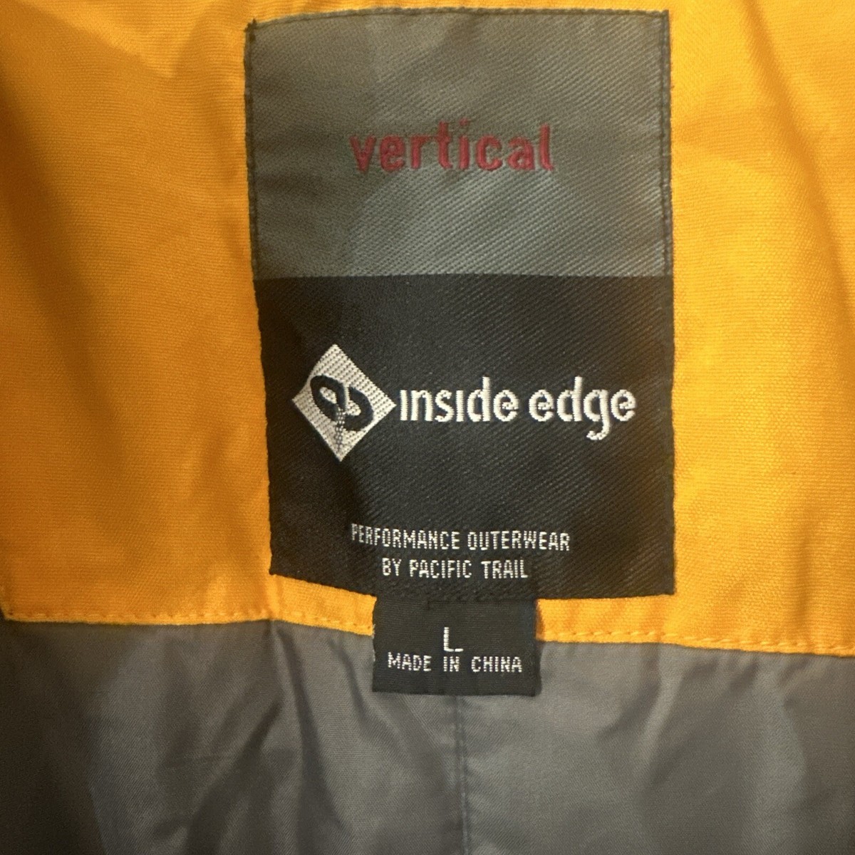 Inside Edge Vertical Yellow Large Performance Outerwear By