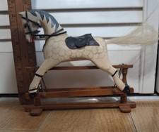 VINTAGE DOLLS HOUSE SMALL WOODEN ROCKING HORSE TOY COLLECTIBLE