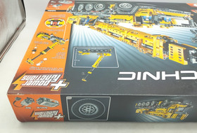 LEGO 42009 Mobile Crane Mk II NEW MISB EOL Technic Mobile Crane 8043 42100