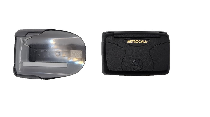 MOTOROLA TALKABOUT PAGER A06QBB5806AA W/ BELT CLIP *READ DESP.*